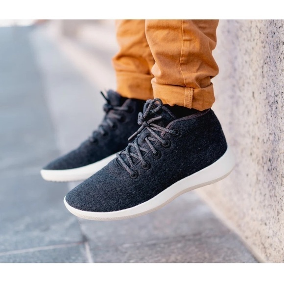 Allbirds Wool Runner Up Mizzles Sneakers Tuke Jo Deep Grey Black Size 10 Men’s - Picture 1 of 11